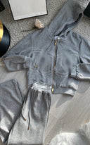 C grey set